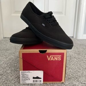 Vans Authentic Lo Pro Skate Shoe - Black/Black - New In Box - Men 9/Women 10.5
